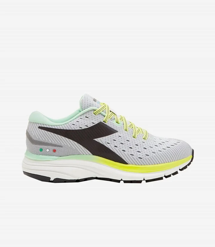 Women's Mythos Blushield 6 Running Shoes - Medium Width In Silver/steel Gray