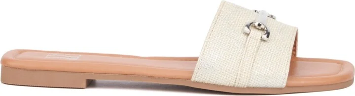 Women's Naia Flat Sandal - Image 7