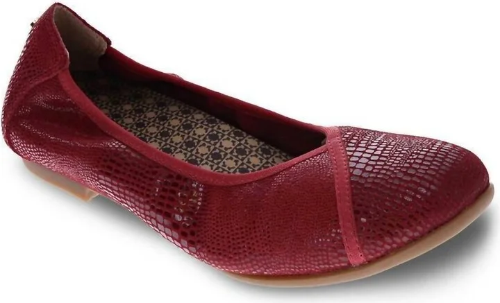 Women's Nairobi Ballet Shoes In Cherry Lizard