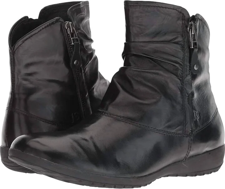 Women's Naly 24 Boots In Black