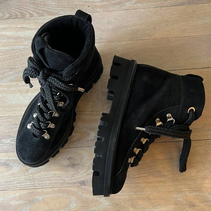 Women's Natalia Mountain Boot In Nero