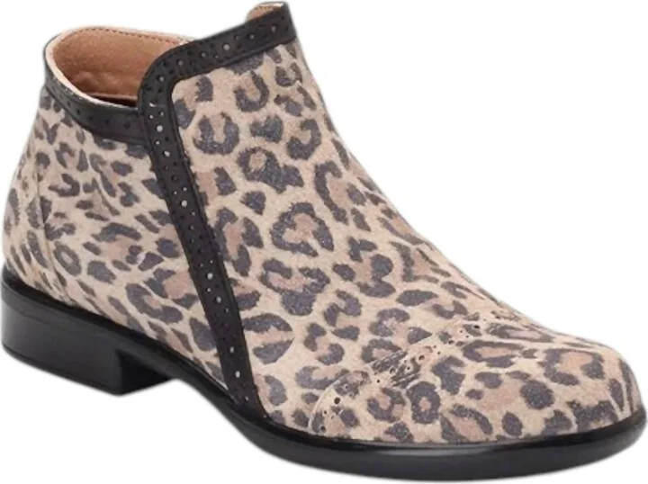 Women's Nefasi Booties - Medium In Cheetah/jet Black