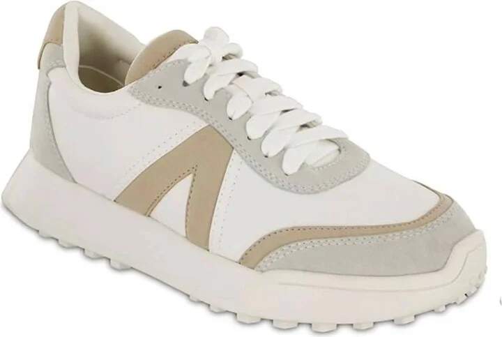 Women's Neutral Town Sneaker Shoes In Bone/off-White/sand