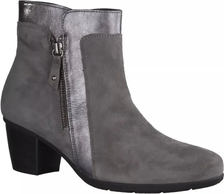Women's Nicole Suede Bootie In Gray