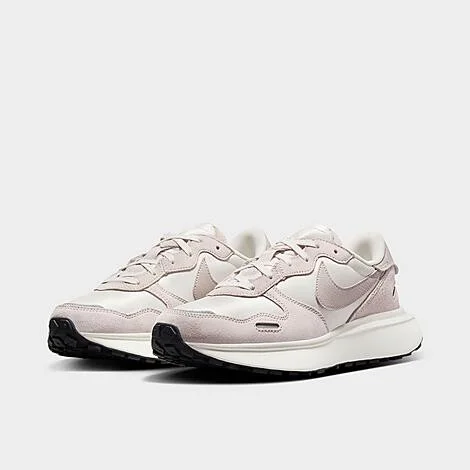 Women's Nike Phoenix Waffle Casual Shoes - Image 3