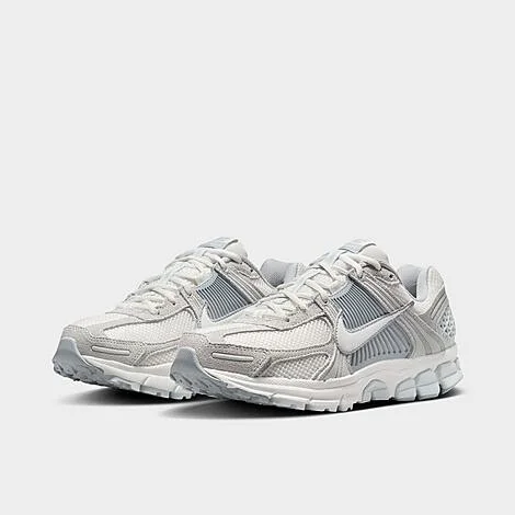 Women's Nike Zoom Vomero 5 Suede Casual Shoes - Image 2