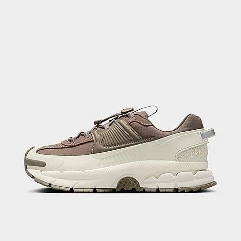 Women's Nike Zoom Vomero Roam Casual Shoes