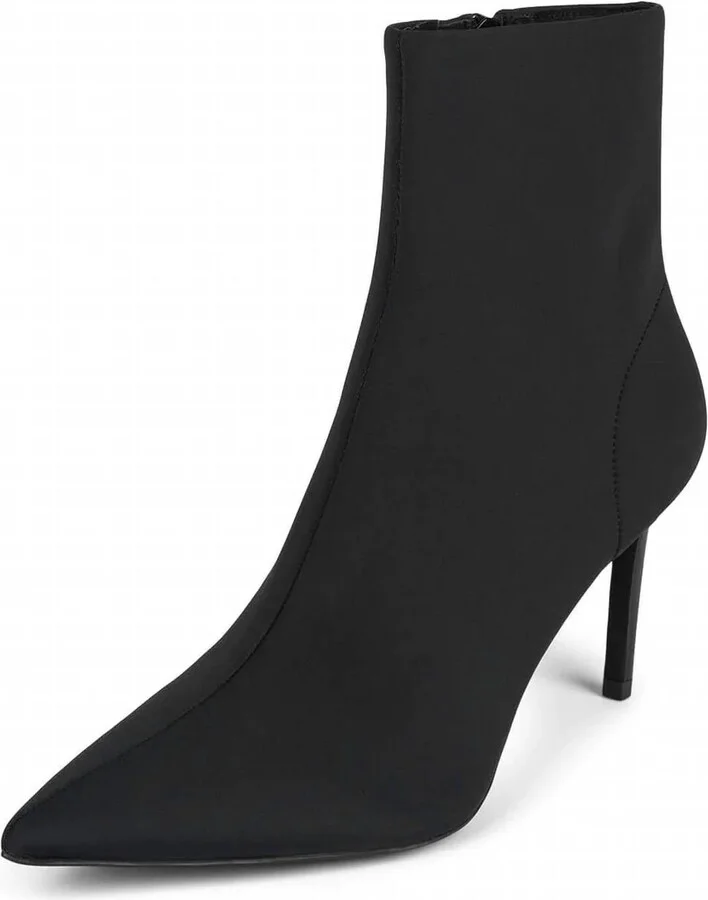 Women's Nixie 2 Ankle Boots In Black Neoprene