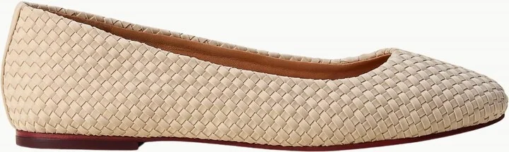 Women's Nomad Ballet Flat In Ecru