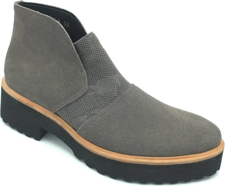 Women's Nu Banded Bootie In Grey