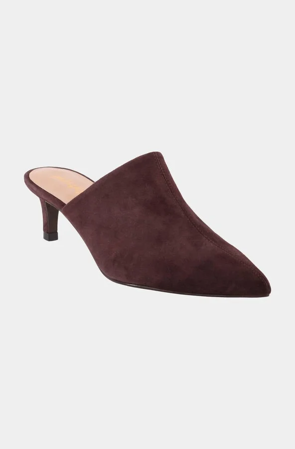 Women's Obsession Pointed Toe Mule In Brown