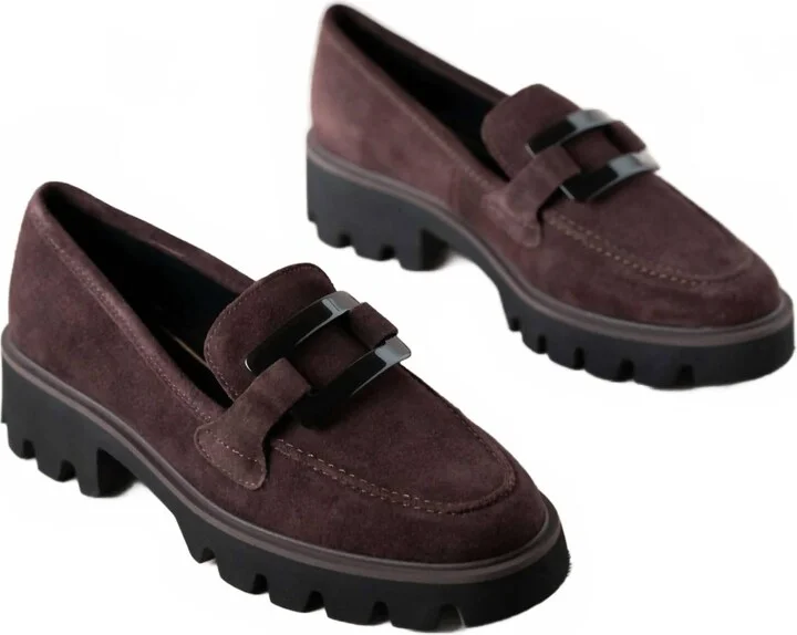 Women's Oleander Loafer In Amarone Suede