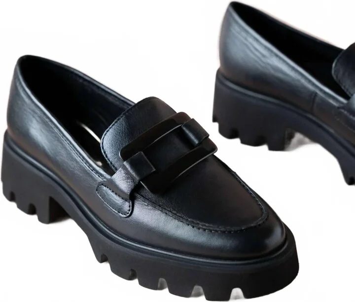 Women's Oleander Loafer In Black Leather