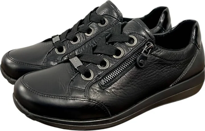 Women's Ollie & Anthracite Sneaker In Black