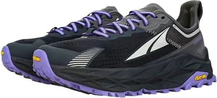 Women's Olympus 5 Trail Shoes In Black/grey