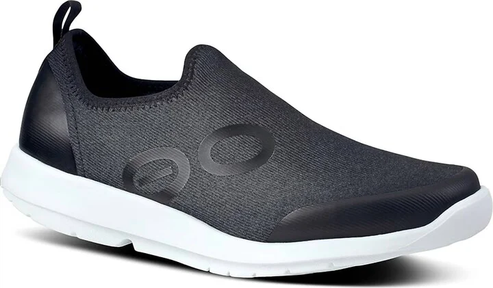 Women's Oomg Sport Shoe In Black White