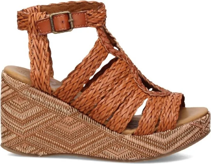 Women's Pazazz Wedge Sandal In Sunny Weave