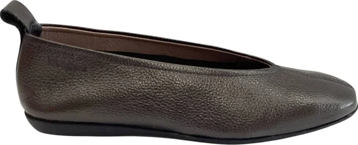 Women's Pepa Ballet Pump In Dark Bronze