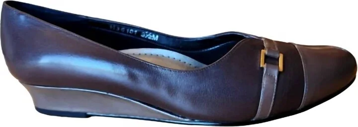 Women's Per Wedge Pump In Puma Kidskin