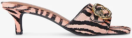 Pink Comb