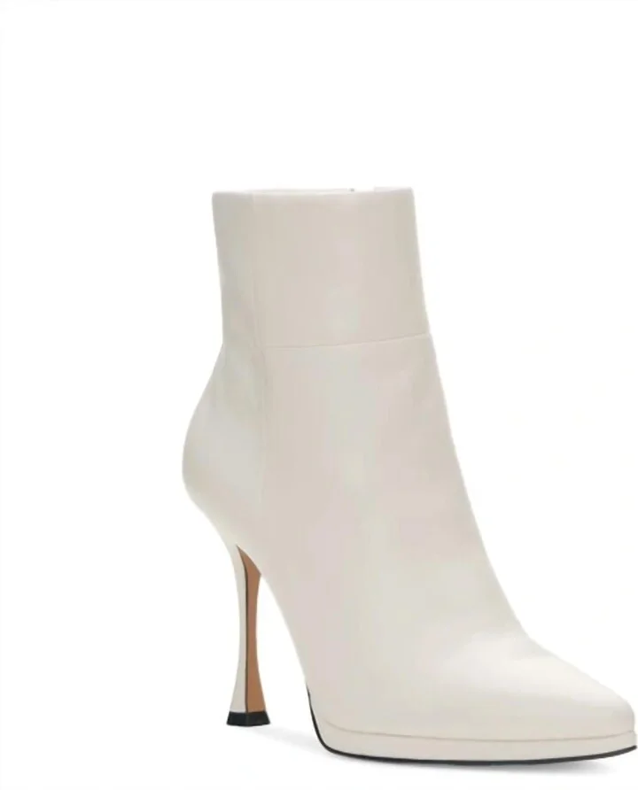 Women's Pitonnda Heeled Boot In Coconut Cream