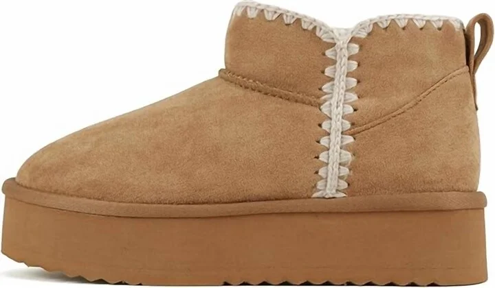 Women's Platform Boots In Tan
