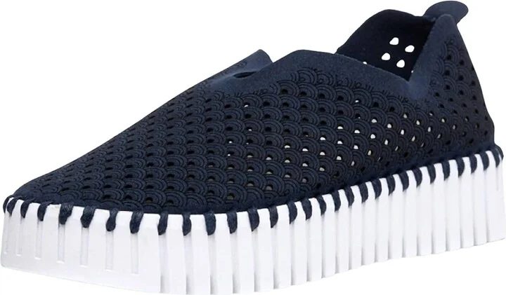 Women's Platform Tulip Slip-On In Dark Indigo