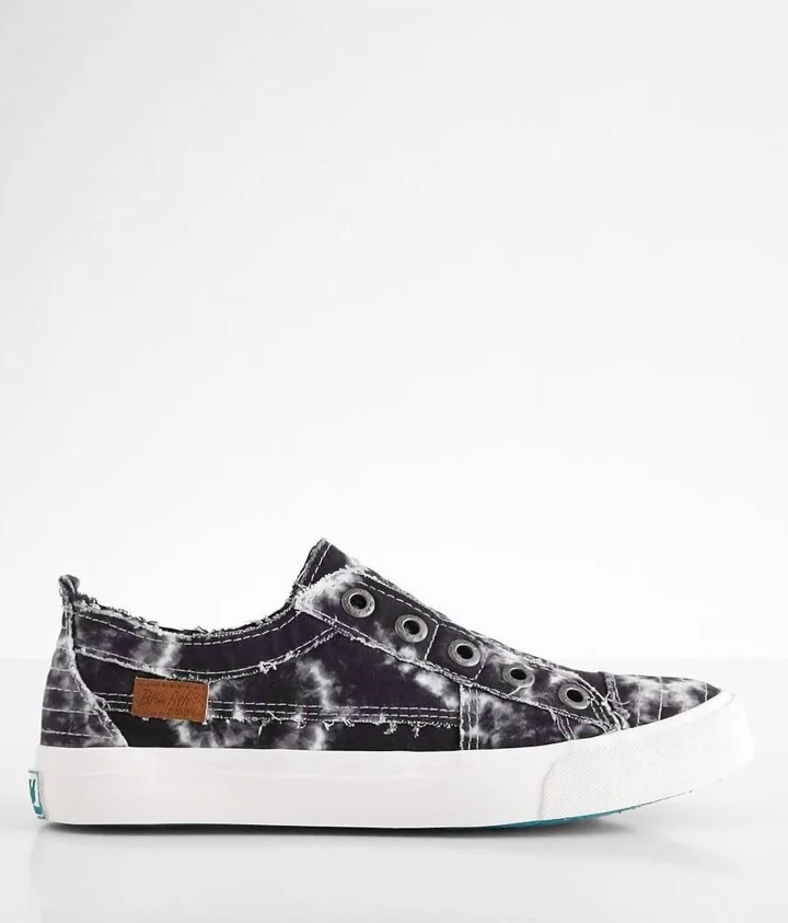 Women's Play Sneaker In Shadow Tie-Dye Print