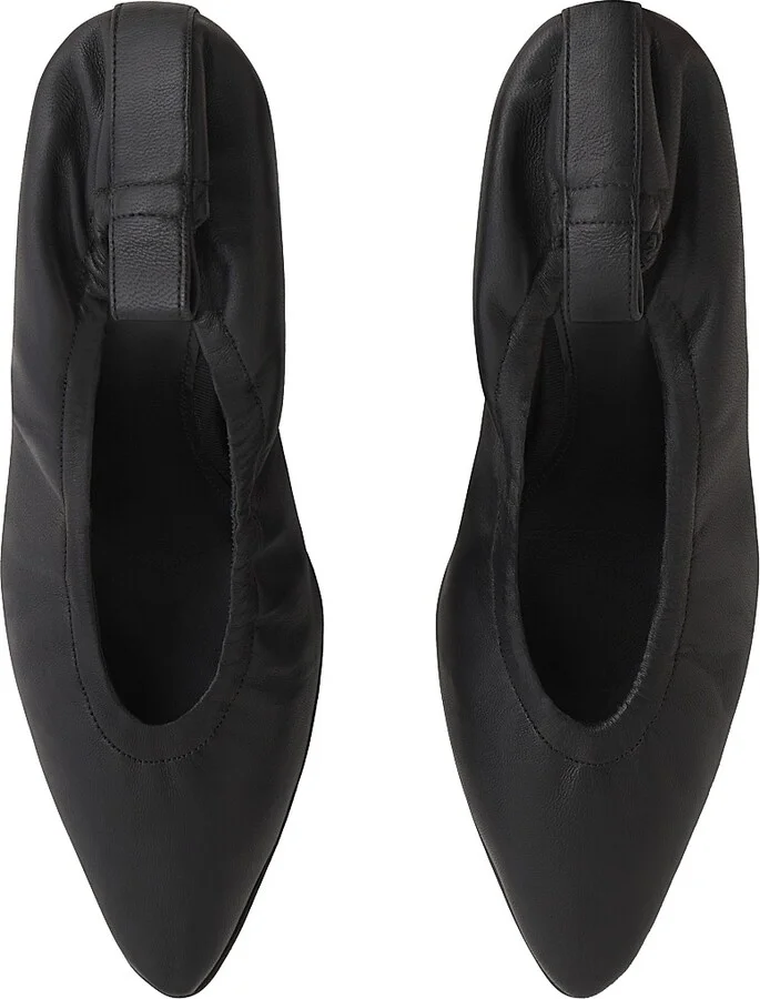 Women's Point Toe 85MM Ruched Leather Pumps - Black - Size 6 - Image 3