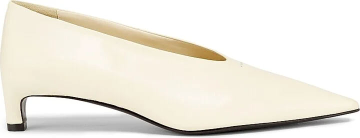 Women's Point-Toe Leather Pumps - Chalk - Size 7