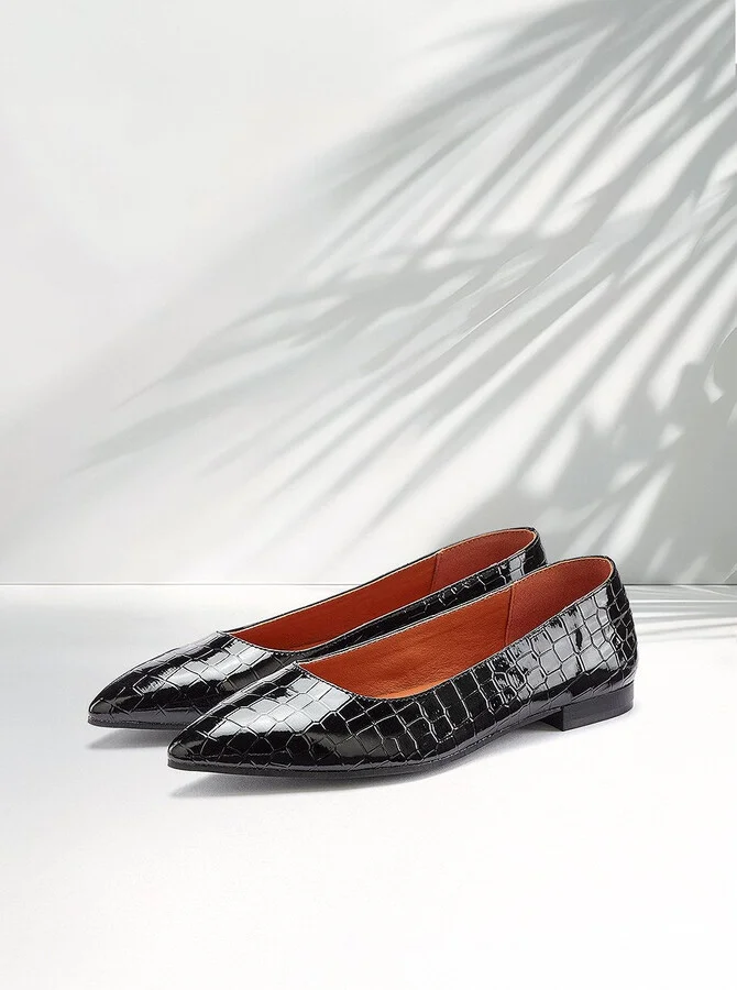 Women's Pointed Toe Flats