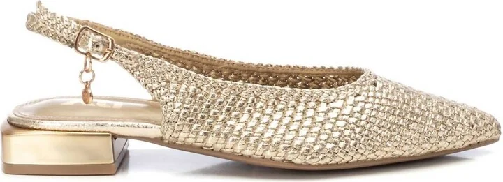 Women's Pointy Toe Flat Shoes In Gold
