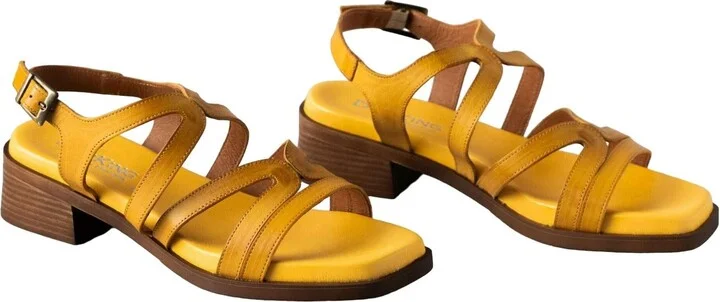 Women's Poleo Sandals In Texas Salfran