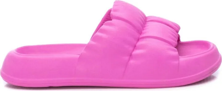 Women's Pool Slides Sandals In Bright Pink