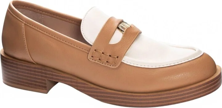 Women's Porter Casual Loafer In Bone/camel