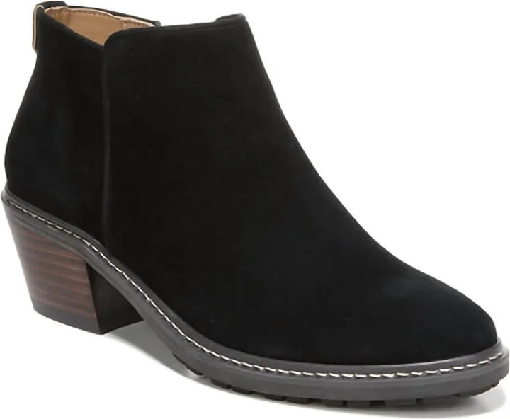 Women's Pryce Ankle Bootie In Black Suede