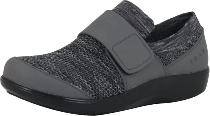 Women's Qwik Slip On Casual Sneaker In Charcoal