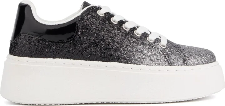 Women's Raphaela Low Top Sneakers - Image 8