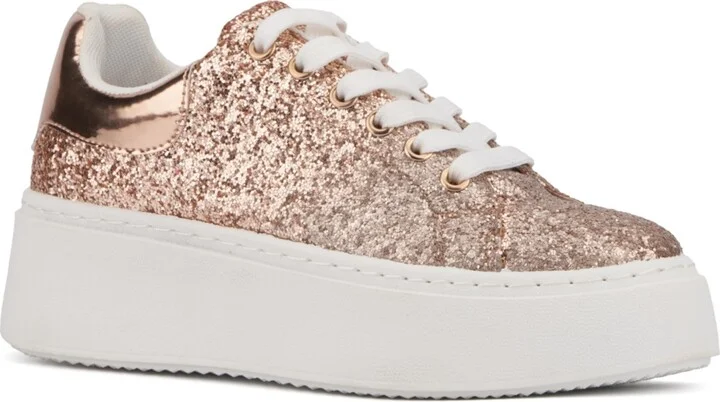 Women's Raphaela Low Top Sneakers