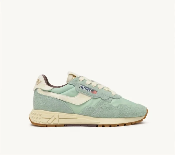 Women's Reelwind Low Sneaker Shoes In Grn/rut