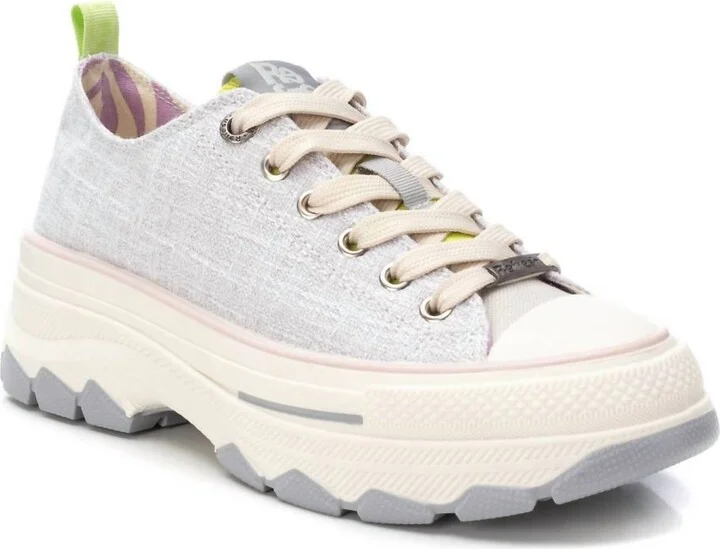 Women's Refresh Fabric Sneaker In Ice