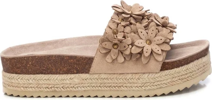 Women's Refresh Slide Sandals In Beige