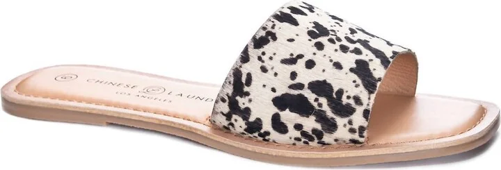 Women's Regina Casual Slide Sandals In Cow Print Pony
