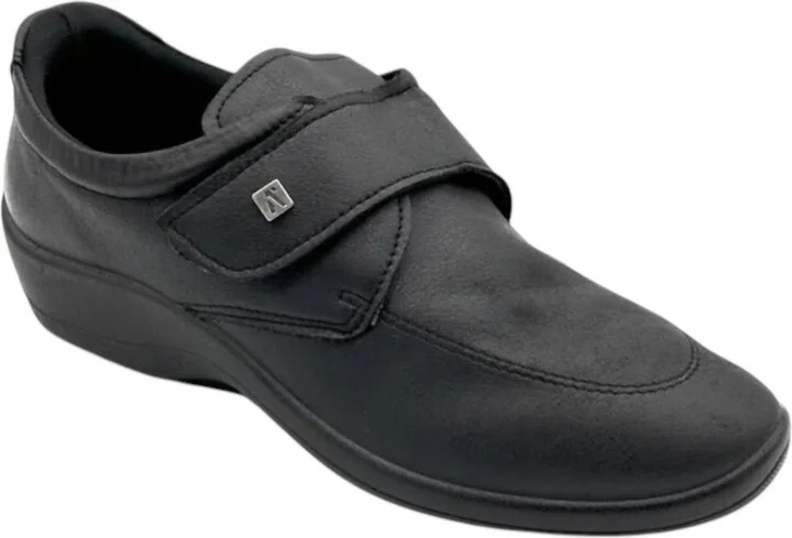 Women's Repovesi Shoes In Black