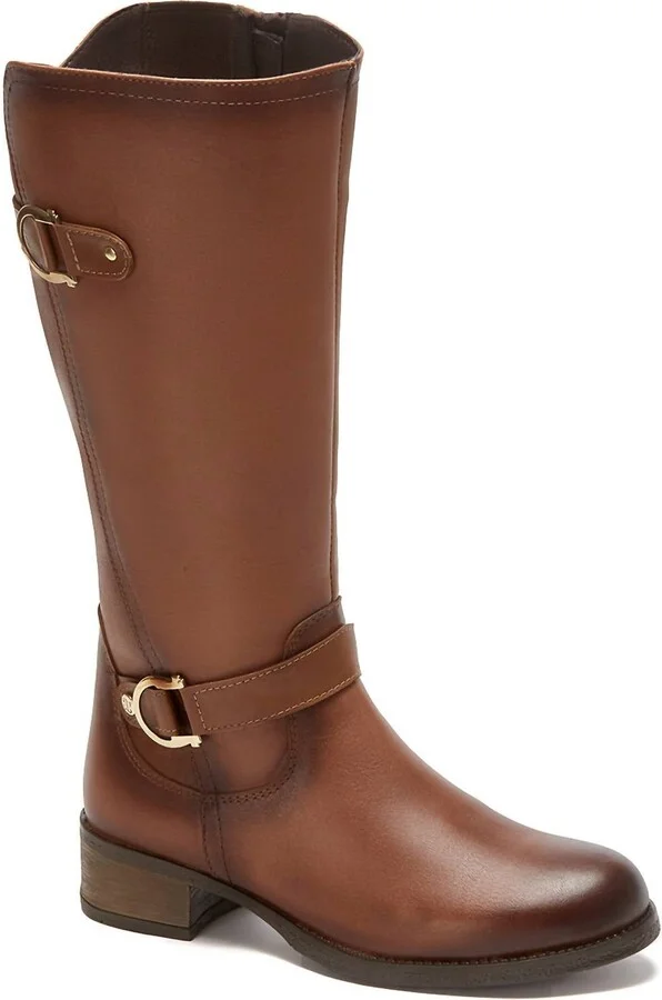 Women's Riding Boots With Metal Ornaments In Honey