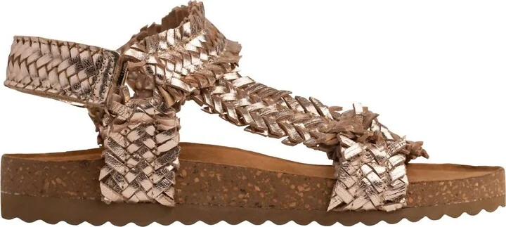 Women's River Dance Woven Sandal In Champagne