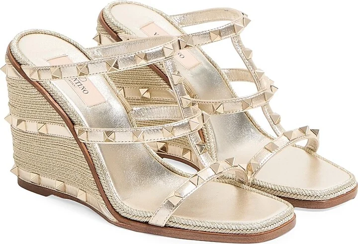Women's Rockstud Wedge Sandals in Laminated Nappa - Platinum - Size 7 - Image 2