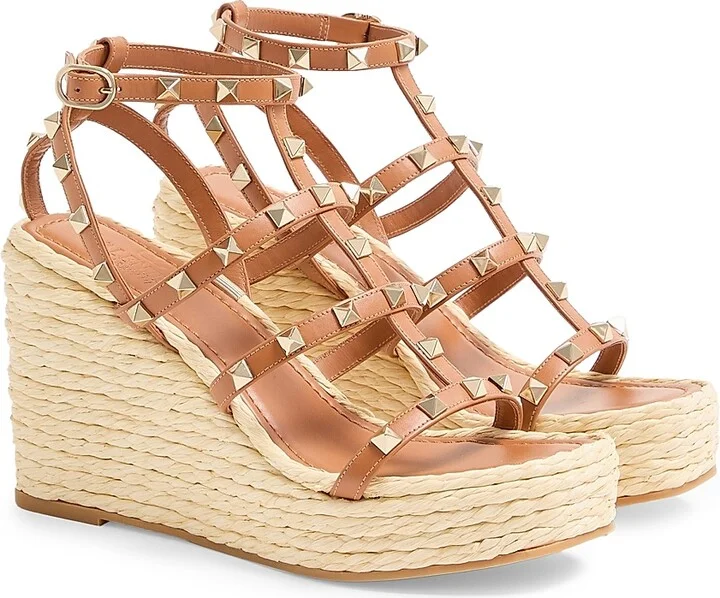 Women's Rockstud Wedge Sandals With Calfskin Straps 95MM - Poudre - Size 6 - Image 8