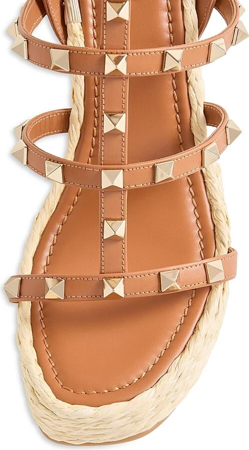 Women's Rockstud Wedge Sandals With Calfskin Straps 95MM - Poudre - Size 6 - Image 11