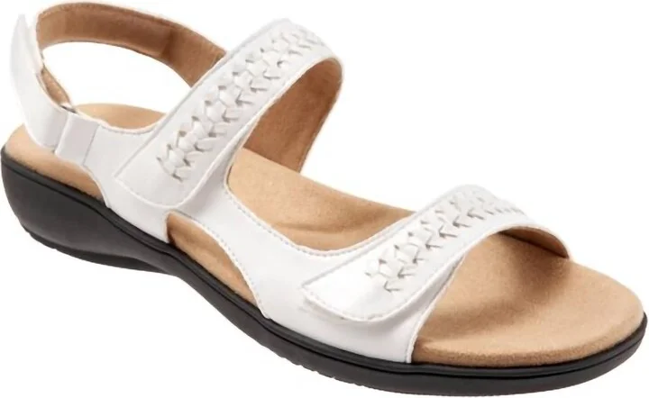 Women's Romi Woven Sandal In White